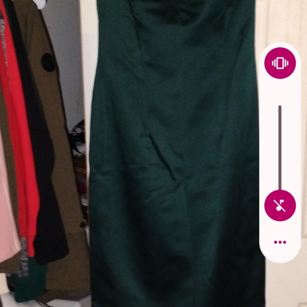Elegant Green Strapless Dress